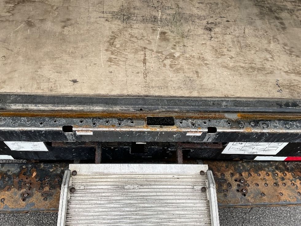 Light Duty Box Truck-Light and Medium Duty Trucks-Ford-2022-E350-Fort Wayne-IN-119,681\n\t\tmiles-$ 26,750 - Image 10