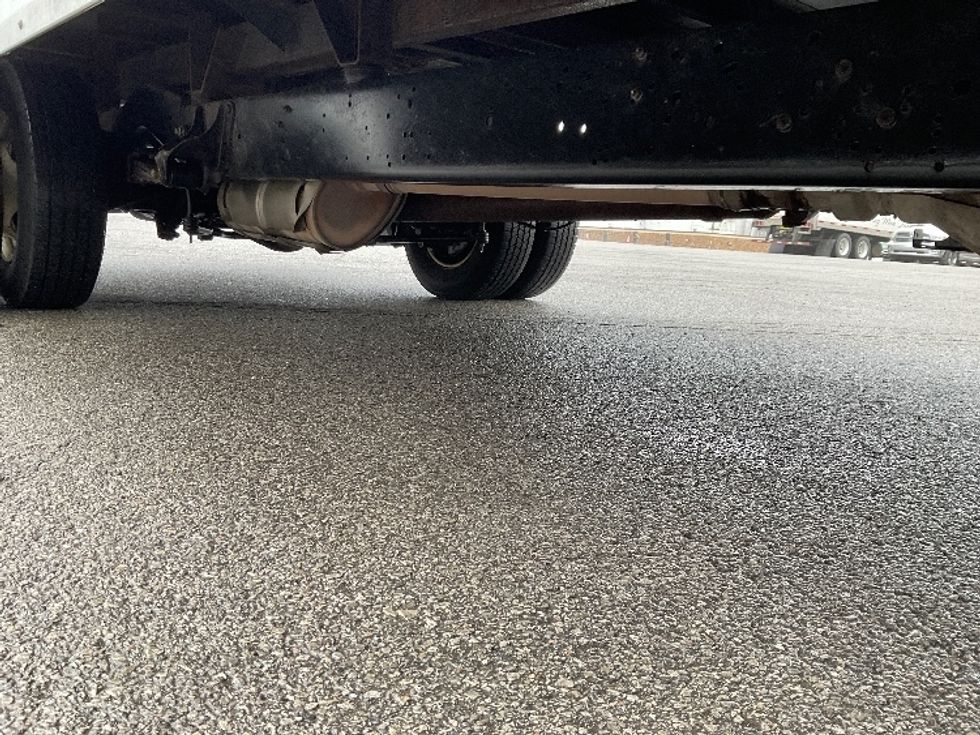 Light Duty Box Truck-Light and Medium Duty Trucks-Ford-2022-E350-Fort Wayne-IN-119,681\n\t\tmiles-$ 26,750 - Image 14