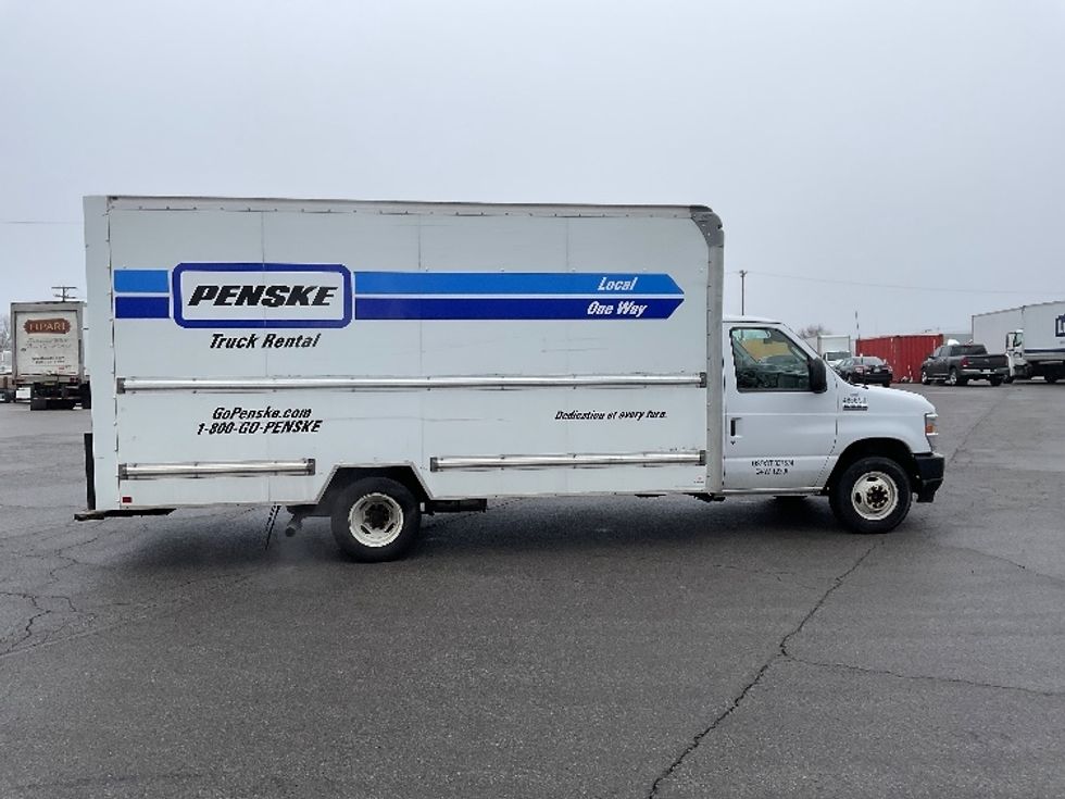 Light Duty Box Truck-Light and Medium Duty Trucks-Ford-2022-E350-Fort Wayne-IN-119,681\n\t\tmiles-$ 26,750 - Image 15
