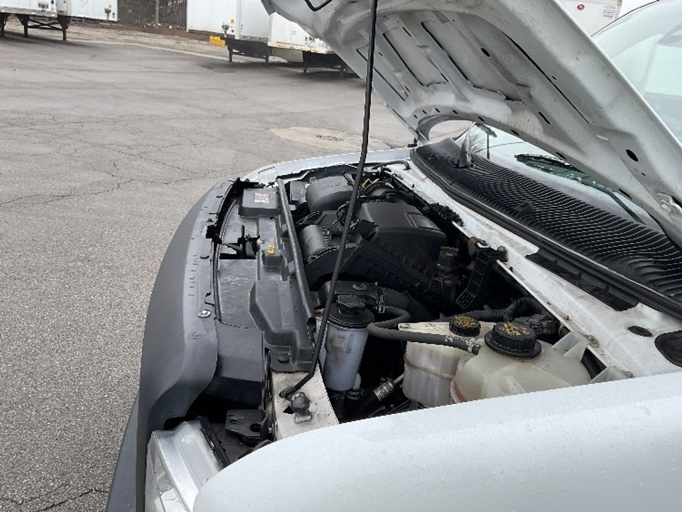 Light Duty Box Truck-Light and Medium Duty Trucks-Ford-2022-E350-Fort Wayne-IN-119,681\n\t\tmiles-$ 26,750 - Image 24