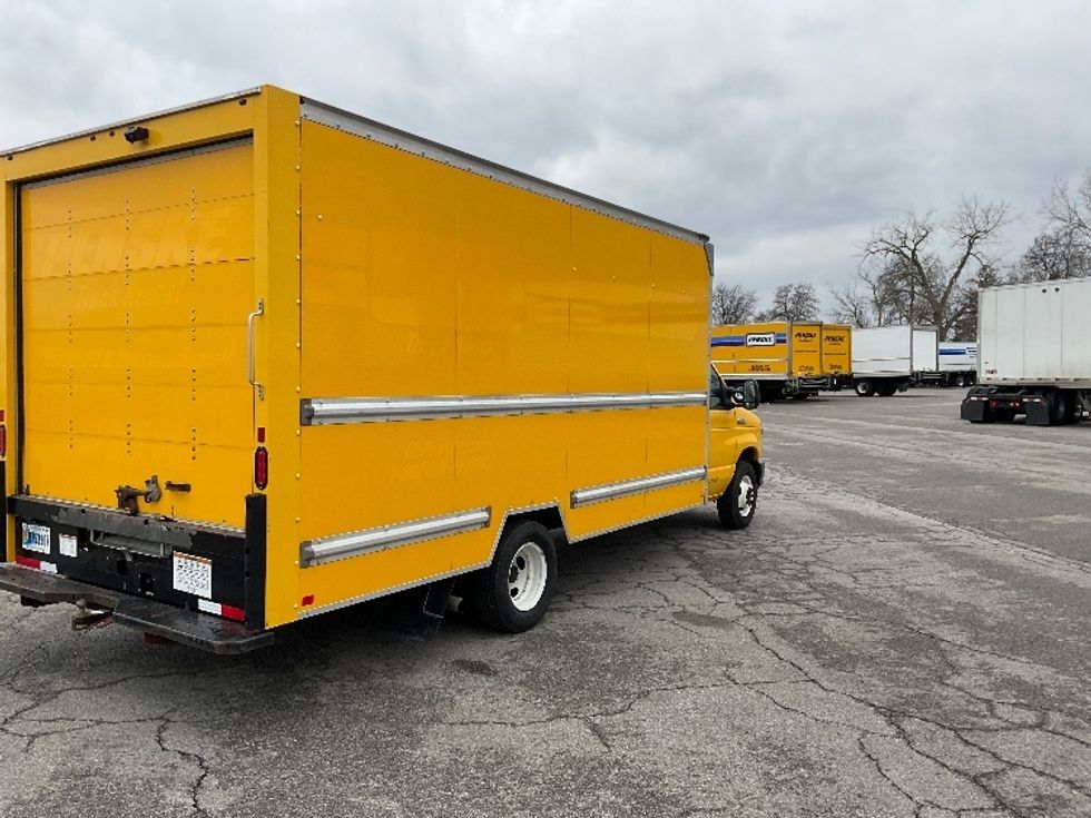 Light Duty Box Truck-Light and Medium Duty Trucks-Ford-2022-E350-Fort Wayne-IN-89,799\n\t\tmiles-$ 28,250 - Image 13
