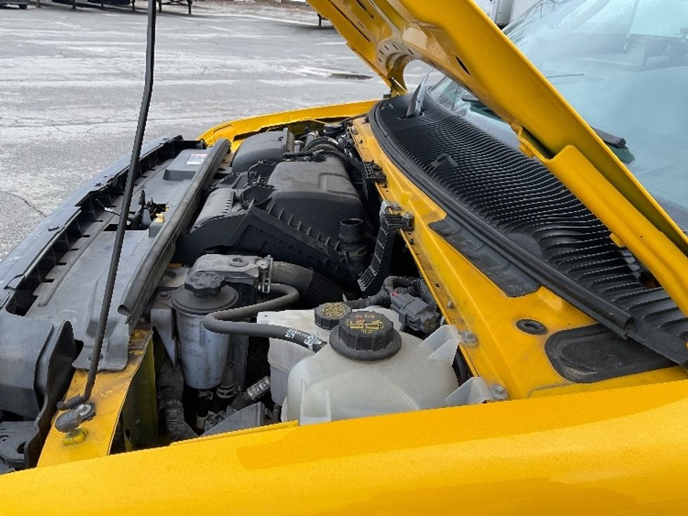 Light Duty Box Truck-Light and Medium Duty Trucks-Ford-2022-E350-Fort Wayne-IN-89,799\n\t\tmiles-$ 28,250 - Image 24