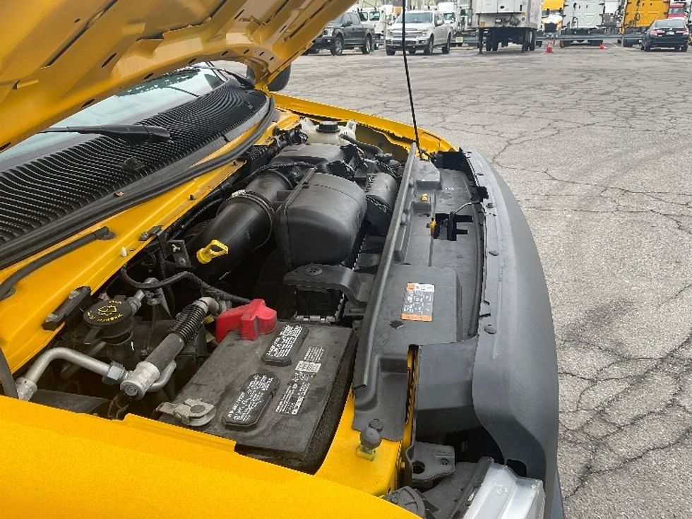 Light Duty Box Truck-Light and Medium Duty Trucks-Ford-2022-E350-Fort Wayne-IN-90,661\n\t\tmiles-$ 28,250 - Image 23