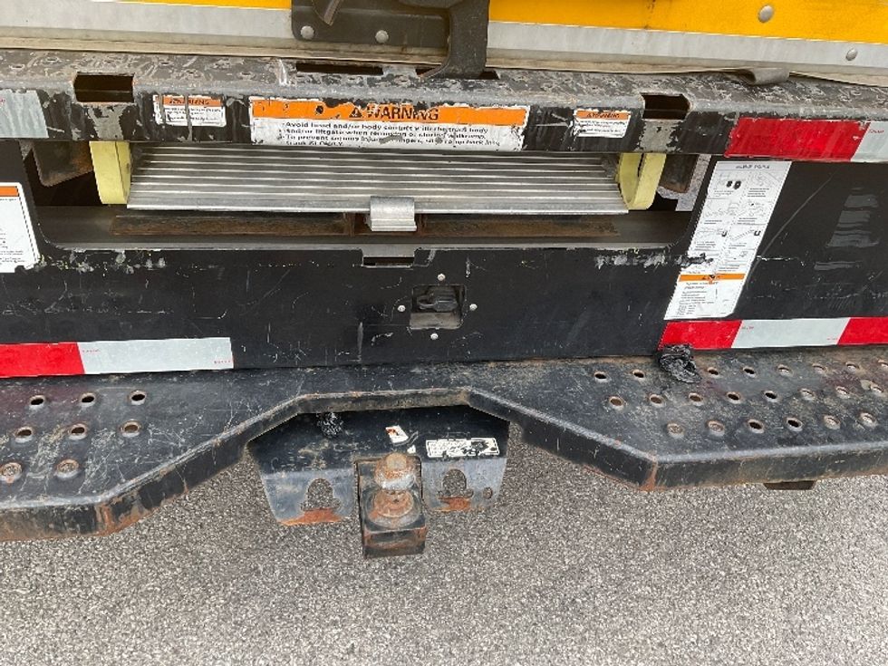 Light Duty Box Truck-Light and Medium Duty Trucks-Ford-2022-E350-Fort Wayne-IN-90,661\n\t\tmiles-$ 28,250 - Image 26