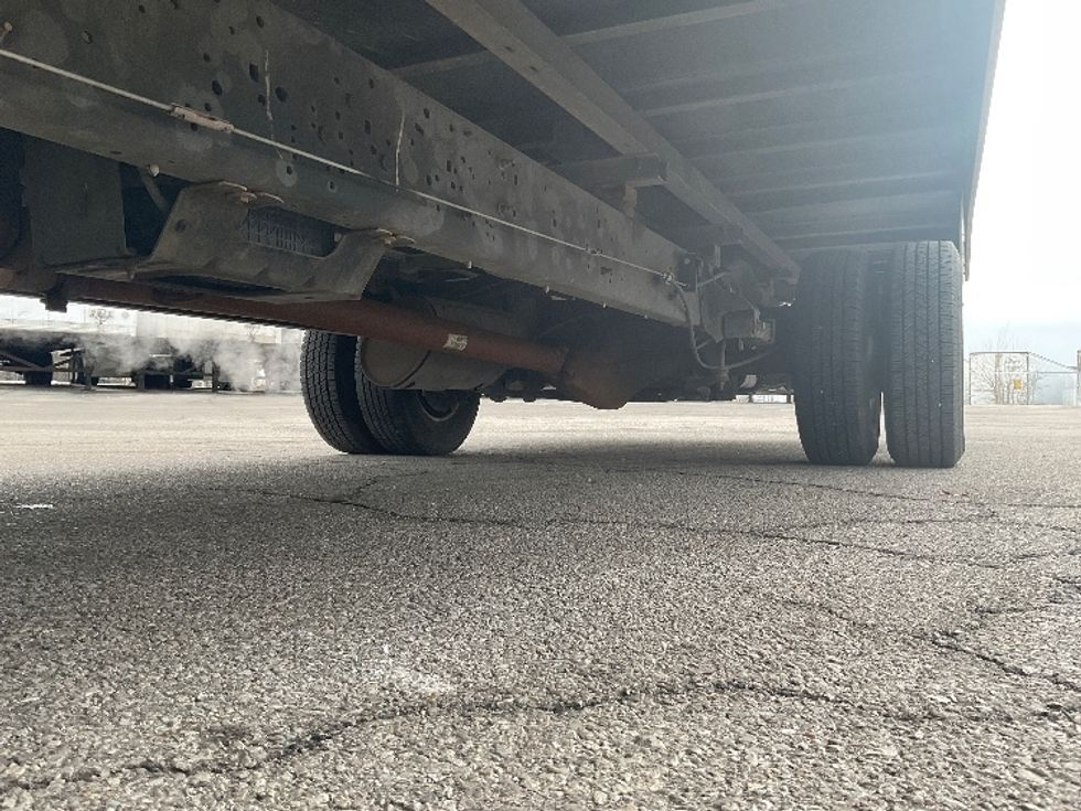 Light Duty Box Truck-Light and Medium Duty Trucks-Ford-2022-E350-Fort Wayne-IN-90,661\n\t\tmiles-$ 28,250 - Image 5