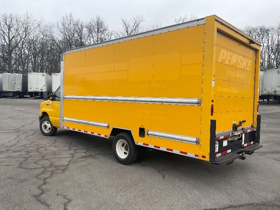 Light Duty Box Truck-Light and Medium Duty Trucks-Ford-2022-E350-Fort Wayne-IN-90,661\n\t\tmiles-$ 28,250 - Image 6