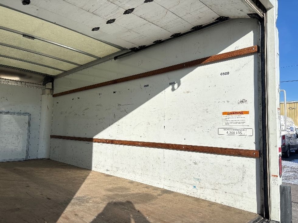 Light Duty Box Truck-Light and Medium Duty Trucks-Ford-2022-E350-Fort Wayne-IN-95,080\n\t\tmiles-$ 30,500 - Image 12