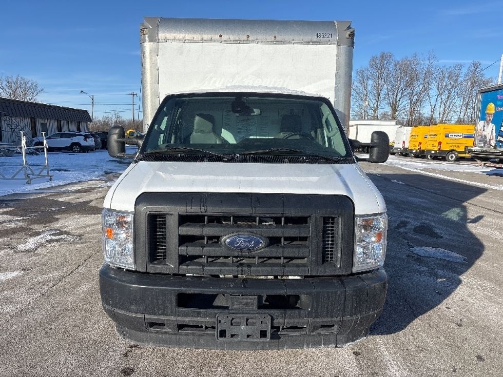 Light Duty Box Truck-Light and Medium Duty Trucks-Ford-2022-E350-Fort Wayne-IN-95,080\n\t\tmiles-$ 30,500 - Image 2