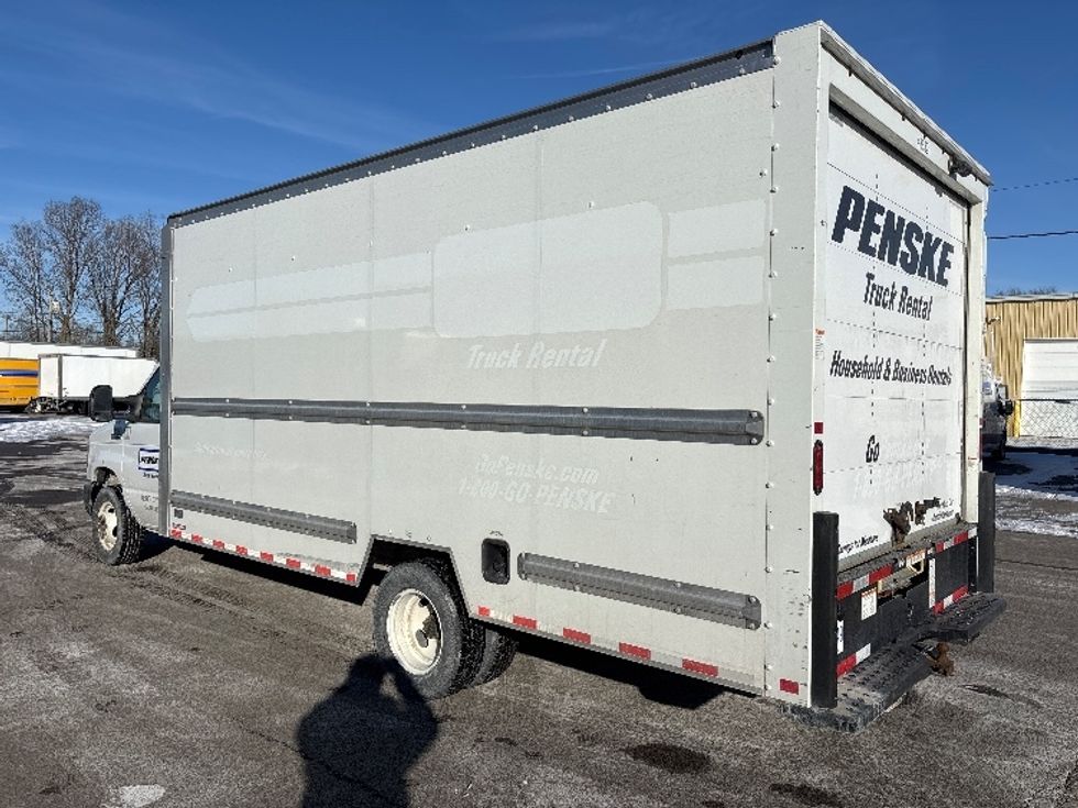 Light Duty Box Truck-Light and Medium Duty Trucks-Ford-2022-E350-Fort Wayne-IN-95,080\n\t\tmiles-$ 30,500 - Image 6