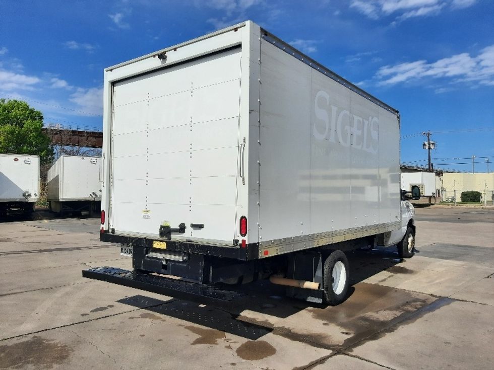 Light Duty Box Truck-Light and Medium Duty Trucks-Ford-2022-E350-Fort Worth-TX-66,164\n\t\tmiles-$ 34,250 - Image 13