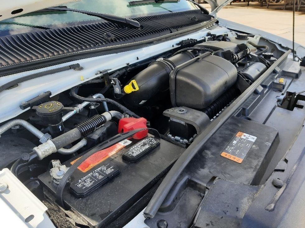 Light Duty Box Truck-Light and Medium Duty Trucks-Ford-2022-E350-Fort Worth-TX-66,164\n\t\tmiles-$ 34,250 - Image 23