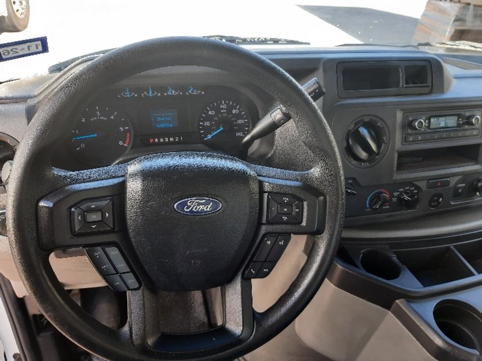 Light Duty Box Truck-Light and Medium Duty Trucks-Ford-2022-E350-Fort Worth-TX-78,671\n\t\tmiles-$ 33,250 - Image 17