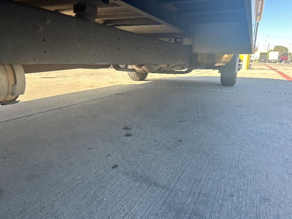 Light Duty Box Truck-Light and Medium Duty Trucks-Ford-2022-E350-Fort Worth-TX-88,652\n\t\tmiles-$ 29,250 - Image 14