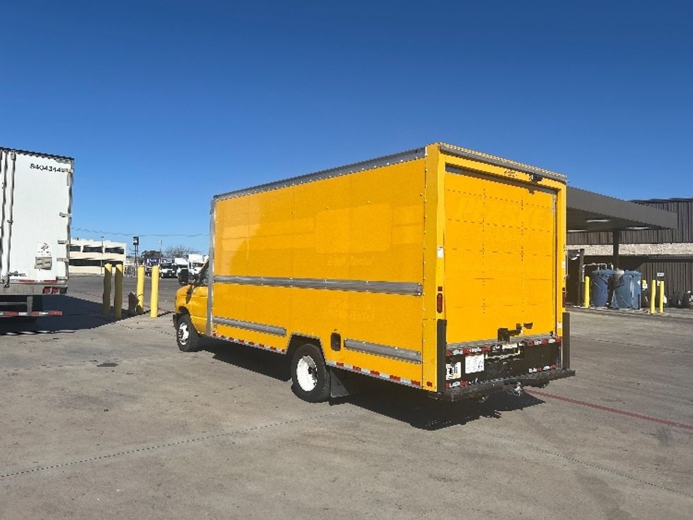 Light Duty Box Truck-Light and Medium Duty Trucks-Ford-2022-E350-Fort Worth-TX-88,652\n\t\tmiles-$ 29,250 - Image 6
