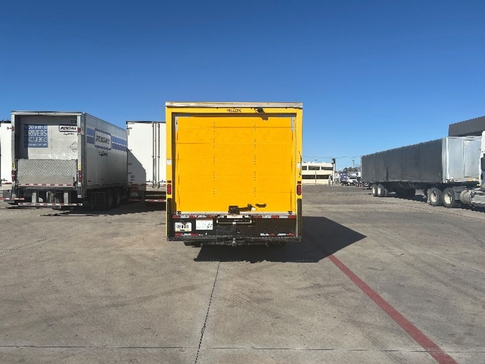 Light Duty Box Truck-Light and Medium Duty Trucks-Ford-2022-E350-Fort Worth-TX-88,652\n\t\tmiles-$ 29,250 - Image 7