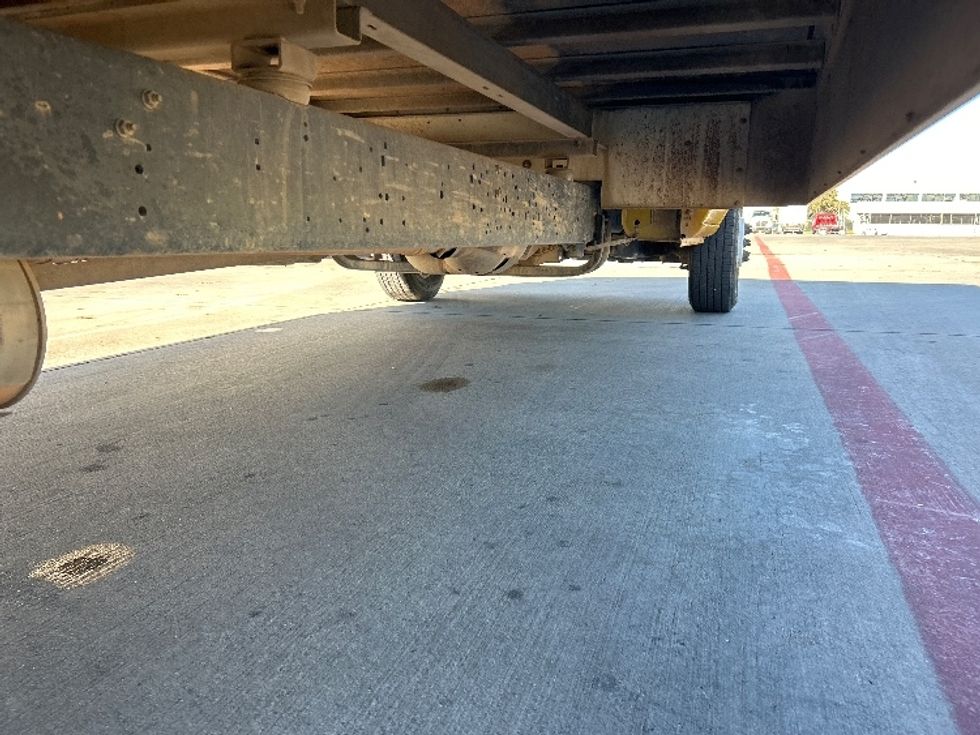 Light Duty Box Truck-Light and Medium Duty Trucks-Ford-2022-E350-Fort Worth-TX-88,854\n\t\tmiles-$ 29,250 - Image 13