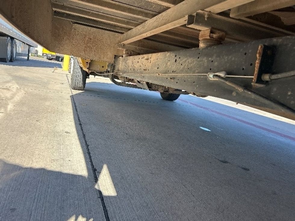 Light Duty Box Truck-Light and Medium Duty Trucks-Ford-2022-E350-Fort Worth-TX-88,854\n\t\tmiles-$ 29,250 - Image 5