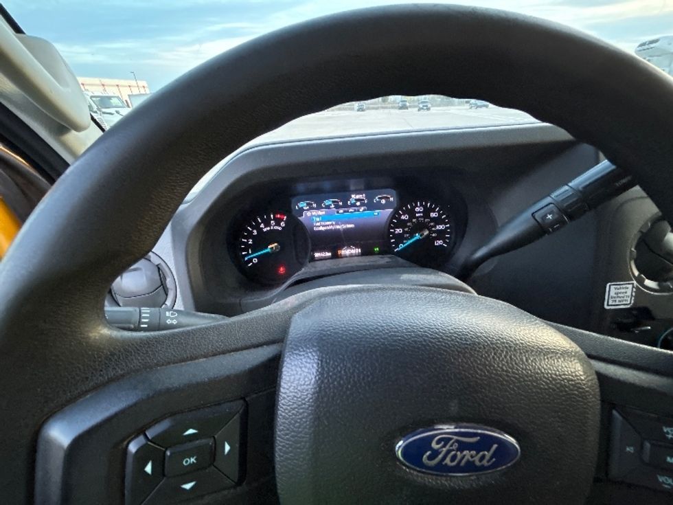 Light Duty Box Truck-Light and Medium Duty Trucks-Ford-2022-E350-Fort Worth-TX-96,544\n\t\tmiles-$ 28,250 - Image 18