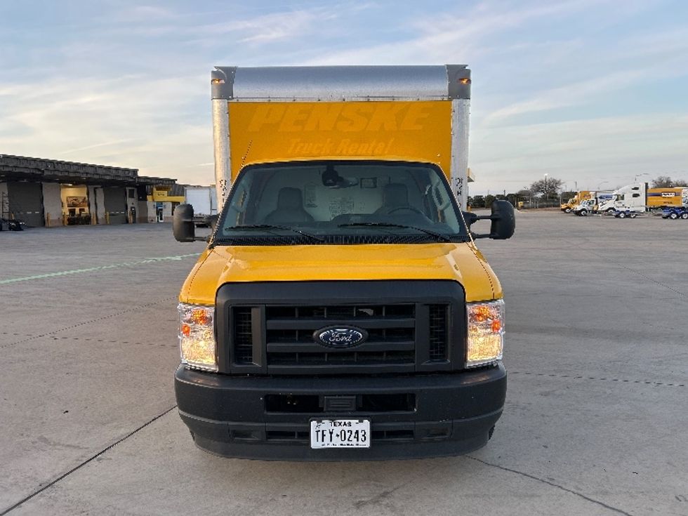 Light Duty Box Truck-Light and Medium Duty Trucks-Ford-2022-E350-Fort Worth-TX-96,544\n\t\tmiles-$ 28,250 - Image 2