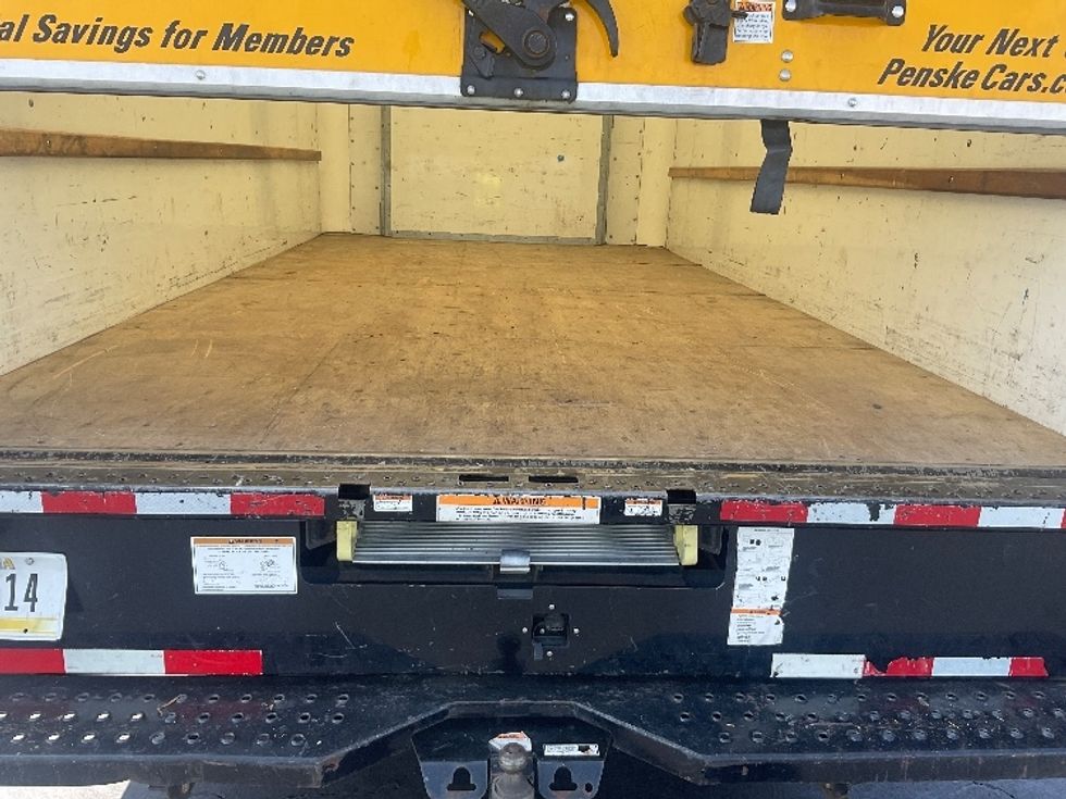 Light Duty Box Truck-Light and Medium Duty Trucks-Ford-2022-E350-Fresno-CA-63,795\n\t\tmiles-$ 33,000 - Image 10
