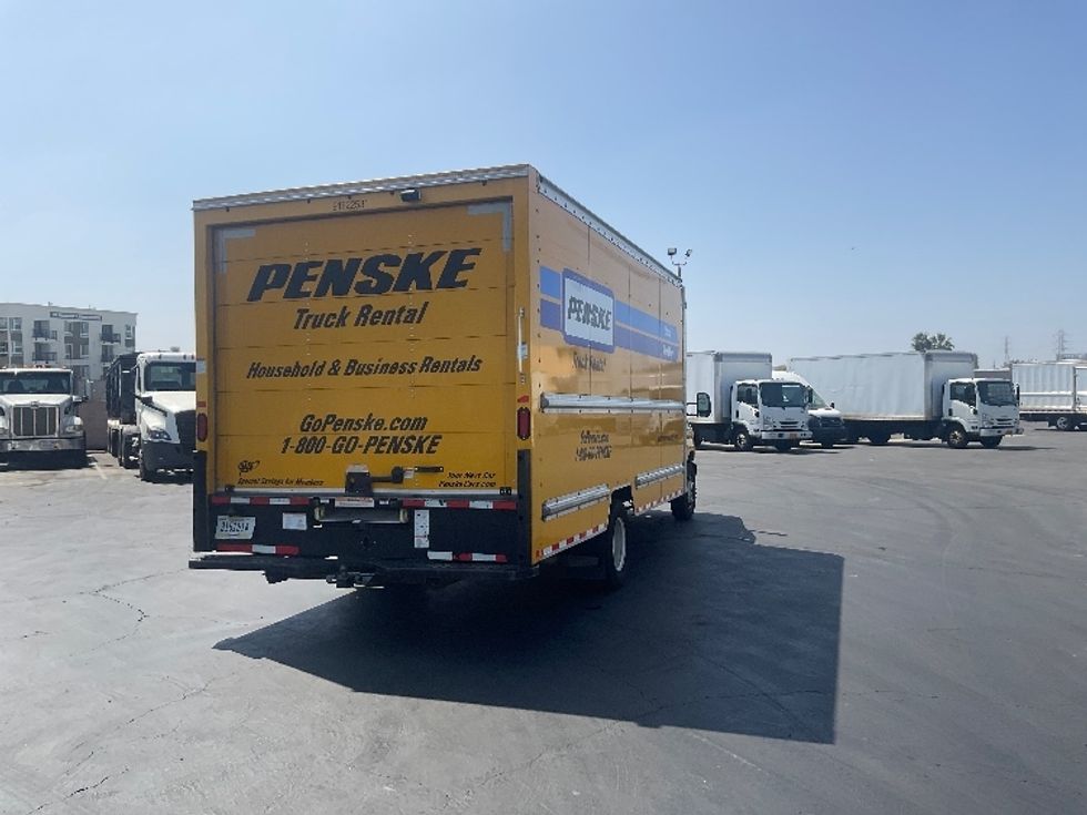 Light Duty Box Truck-Light and Medium Duty Trucks-Ford-2022-E350-Fresno-CA-63,795\n\t\tmiles-$ 33,000 - Image 13