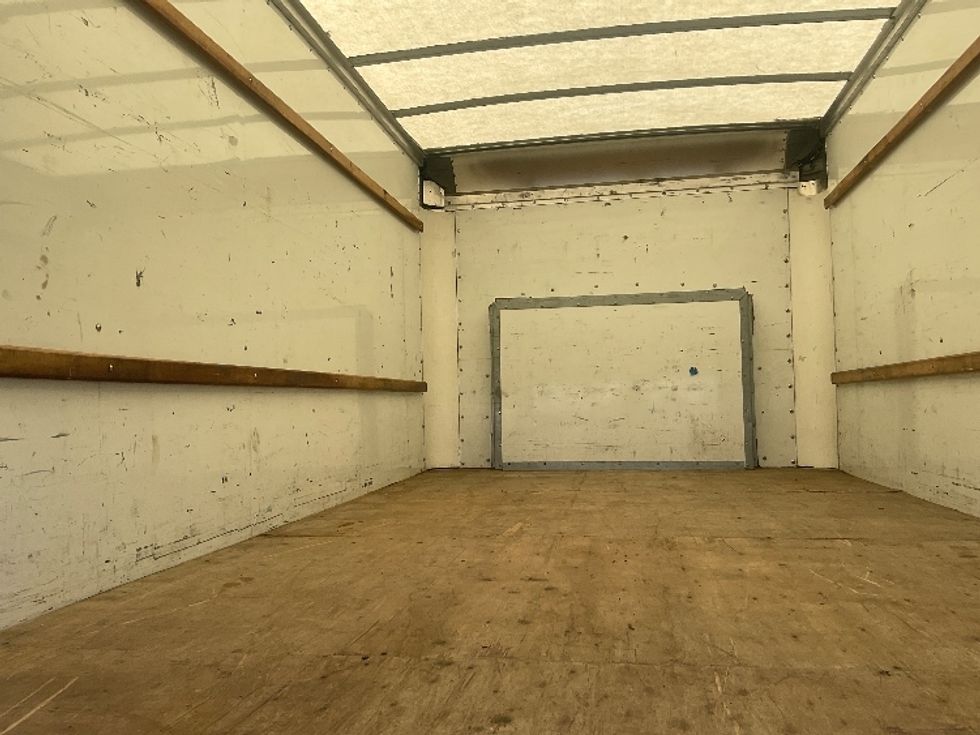 Light Duty Box Truck-Light and Medium Duty Trucks-Ford-2022-E350-Fresno-CA-63,795\n\t\tmiles-$ 33,000 - Image 8