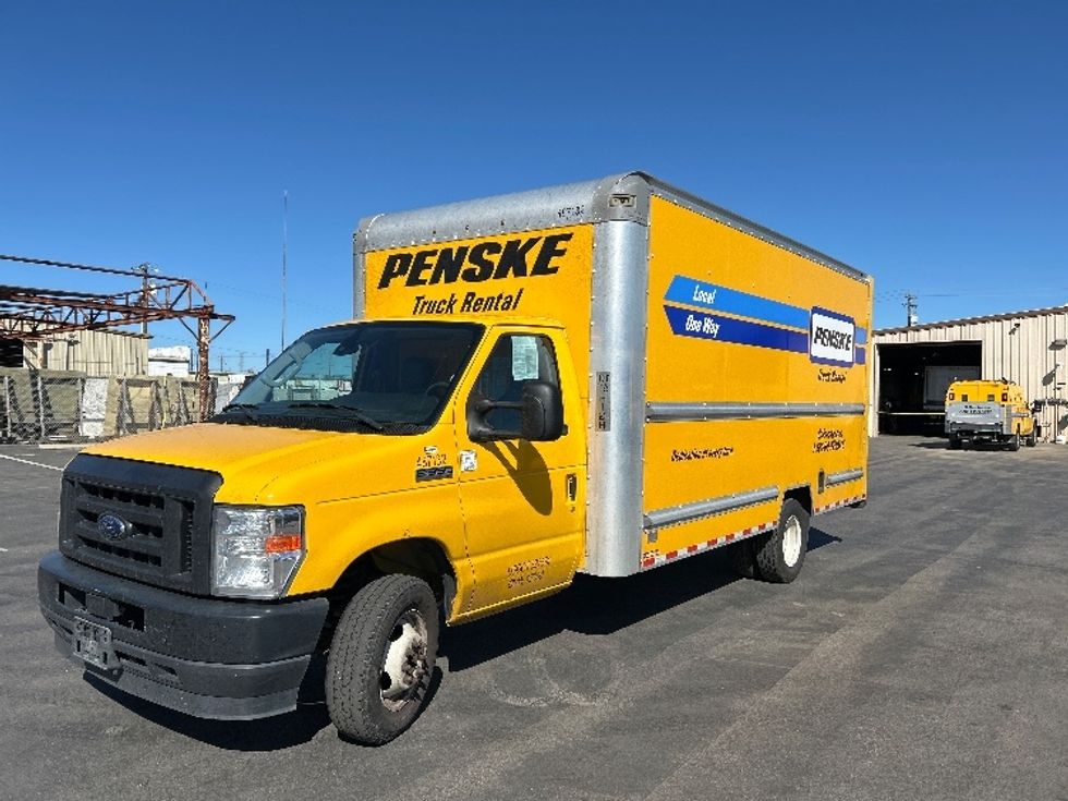 Light Duty Box Truck-Light and Medium Duty Trucks-Ford-2022-E350-Fresno-CA-72,698\n\t\tmiles-$ 32,500 - Image 3