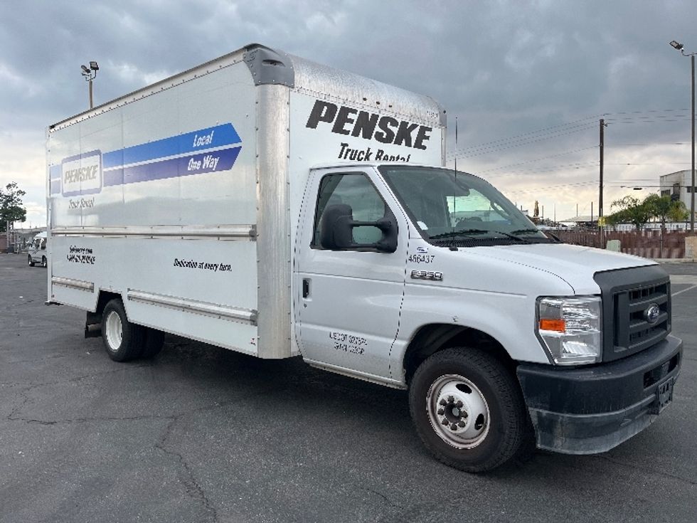 Light Duty Box Truck-Light and Medium Duty Trucks-Ford-2022-E350-Fresno-CA-79,345\n\t\tmiles-$ 32,250 - Image 1