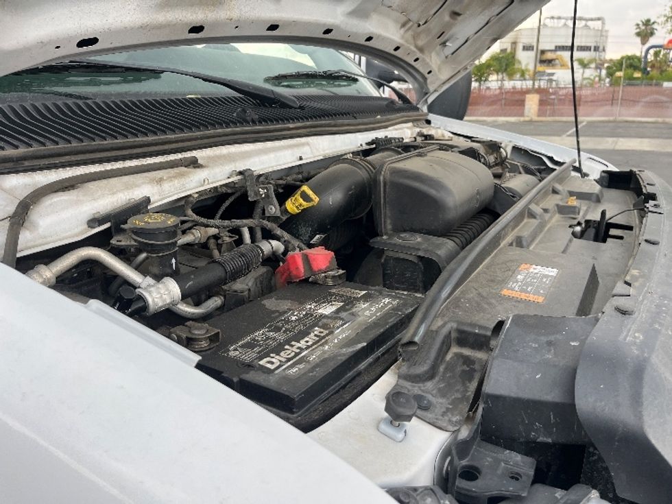 Light Duty Box Truck-Light and Medium Duty Trucks-Ford-2022-E350-Fresno-CA-79,345\n\t\tmiles-$ 32,250 - Image 21