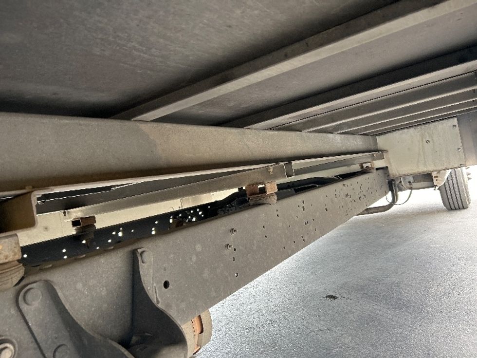 Light Duty Box Truck-Light and Medium Duty Trucks-Ford-2022-E350-Fresno-CA-80,847\n\t\tmiles-$ 32,000 - Image 13