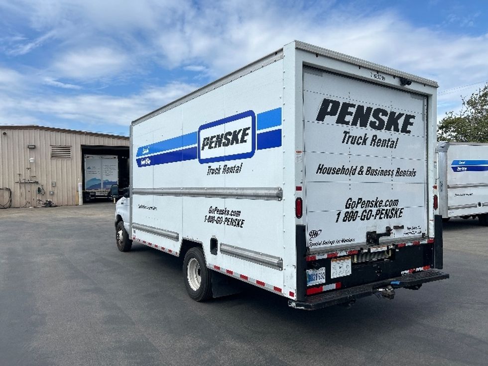 Light Duty Box Truck-Light and Medium Duty Trucks-Ford-2022-E350-Fresno-CA-80,847\n\t\tmiles-$ 32,000 - Image 6