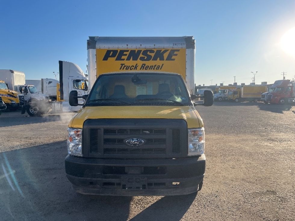 Light Duty Box Truck-Light and Medium Duty Trucks-Ford-2022-E350-Fresno-CA-82,663\n\t\tmiles-$ 37,000 - Image 2