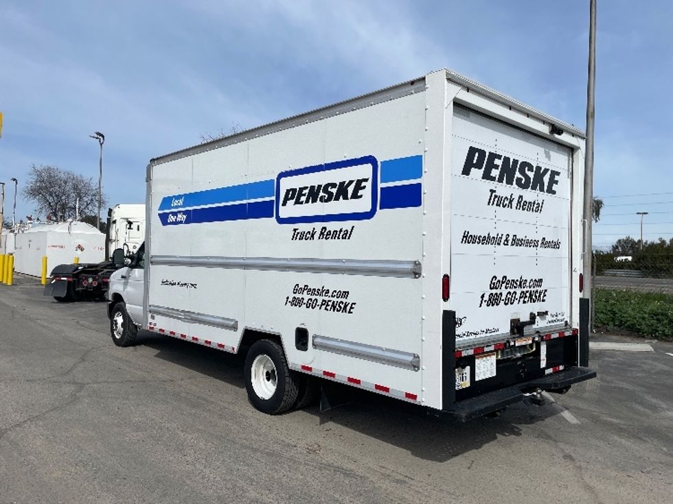 Light Duty Box Truck-Light and Medium Duty Trucks-Ford-2022-E350-Fresno-CA-85,745\n\t\tmiles-$ 38,000 - Image 6