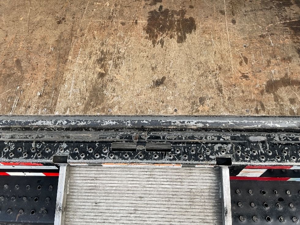 Light Duty Box Truck-Light and Medium Duty Trucks-Ford-2022-E350-Gahanna-OH-102,009\n\t\tmiles-$ 29,000 - Image 10