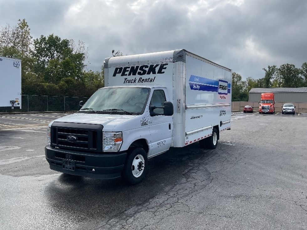 Light Duty Box Truck-Light and Medium Duty Trucks-Ford-2022-E350-Gahanna-OH-102,009\n\t\tmiles-$ 29,000 - Image 3