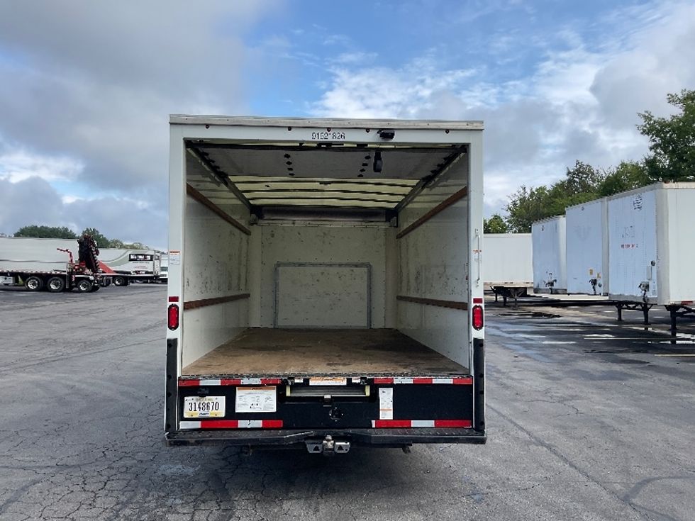 Light Duty Box Truck-Light and Medium Duty Trucks-Ford-2022-E350-Gahanna-OH-102,009\n\t\tmiles-$ 29,000 - Image 8