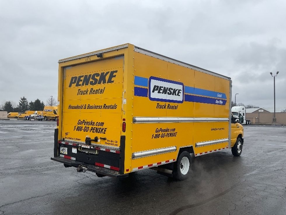 Light Duty Box Truck-Light and Medium Duty Trucks-Ford-2022-E350-Gahanna-OH-127,547\n\t\tmiles-$ 22,750 - Image 14