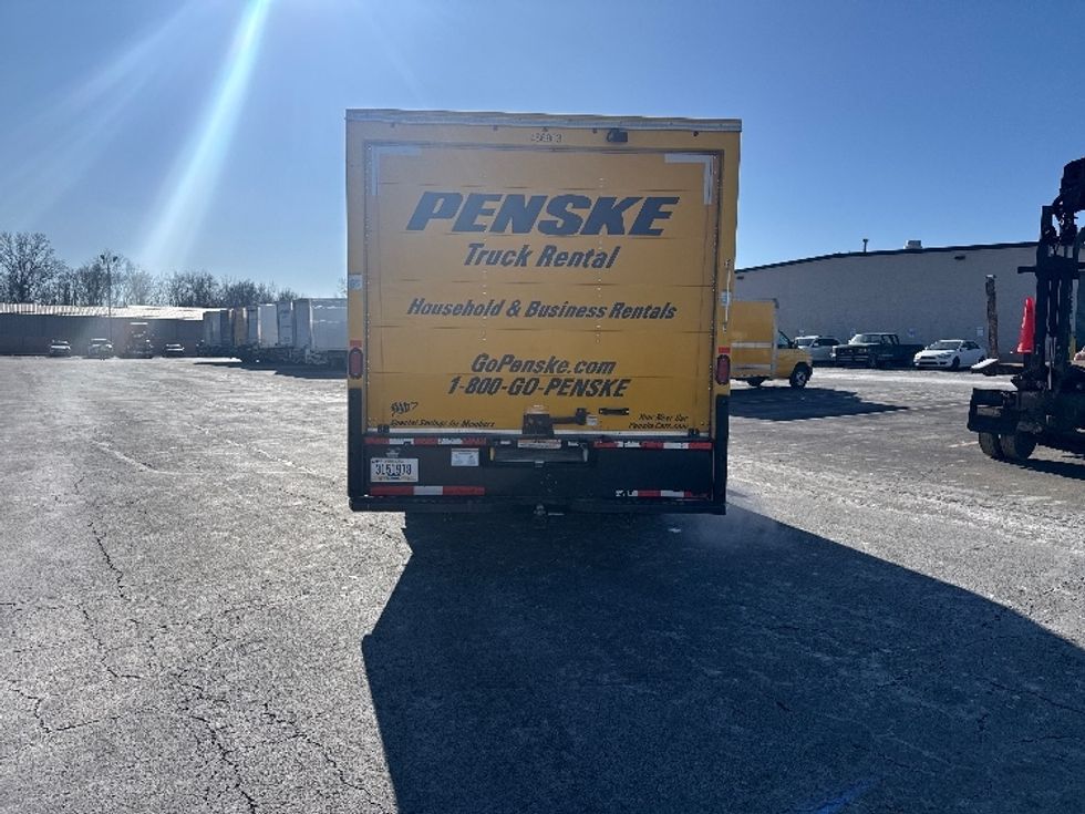 Light Duty Box Truck-Light and Medium Duty Trucks-Ford-2022-E350-Gahanna-OH-86,771\n\t\tmiles-$ 28,500 - Image 7