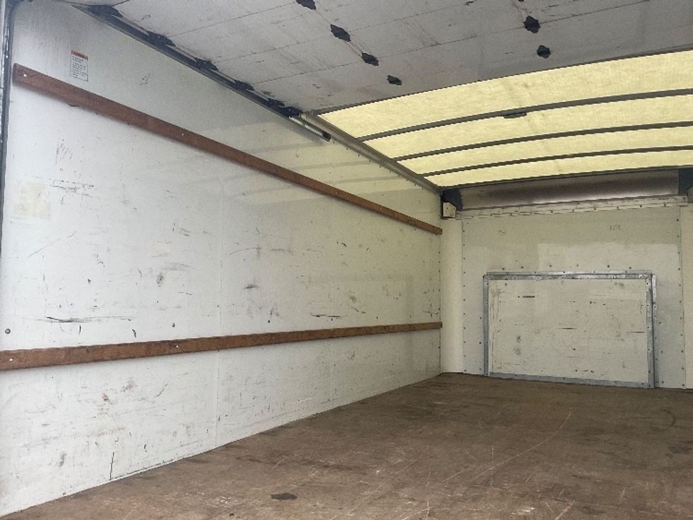 Light Duty Box Truck-Light and Medium Duty Trucks-Ford-2022-E350-Gahanna-OH-93,990\n\t\tmiles-$ 30,500 - Image 11