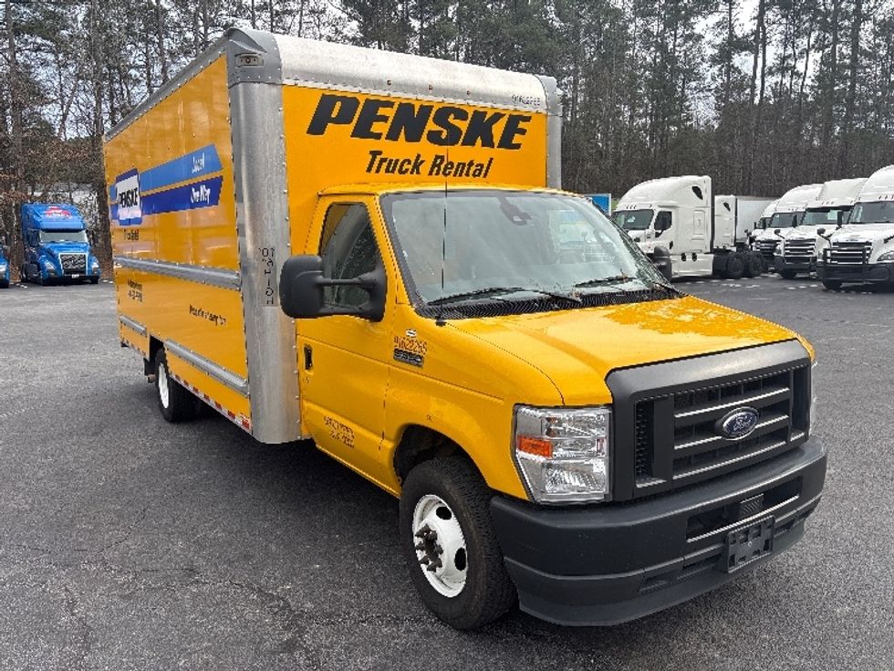 Light Duty Box Truck-Light and Medium Duty Trucks-Ford-2022-E350-Gainesville-GA-102,000\n\t\tmiles-$ 29,000 - Image 1