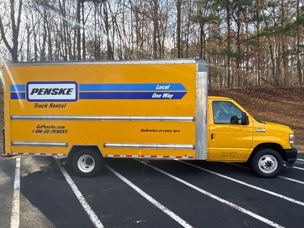 Light Duty Box Truck-Light and Medium Duty Trucks-Ford-2022-E350-Gainesville-GA-95,148\n\t\tmiles-$ 30,000 - Image 14