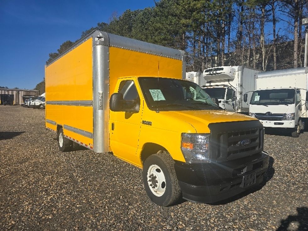 Light Duty Box Truck-Light and Medium Duty Trucks-Ford-2022-E350-Gainesville-GA-97,667\n\t\tmiles-$ 29,500 - Image 1
