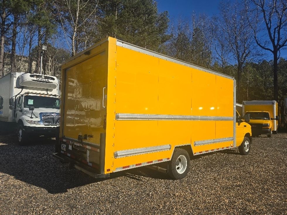 Light Duty Box Truck-Light and Medium Duty Trucks-Ford-2022-E350-Gainesville-GA-97,667\n\t\tmiles-$ 29,500 - Image 13