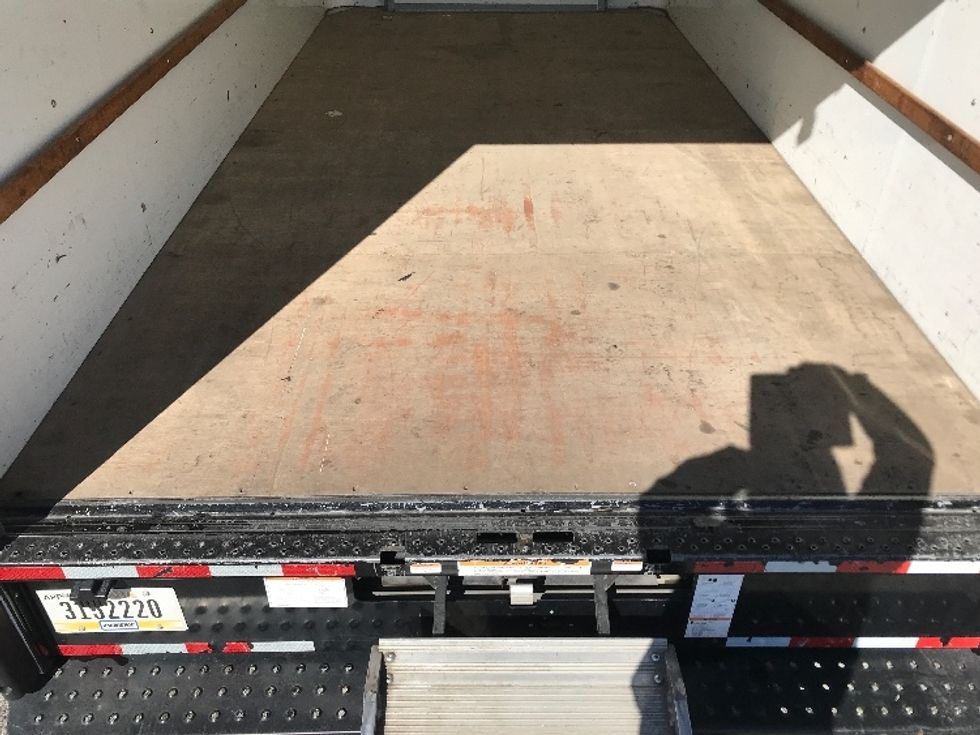 Light Duty Box Truck-Light and Medium Duty Trucks-Ford-2022-E350-Garden City-GA-65,385\n\t\tmiles-$ 43,250 - Image 10