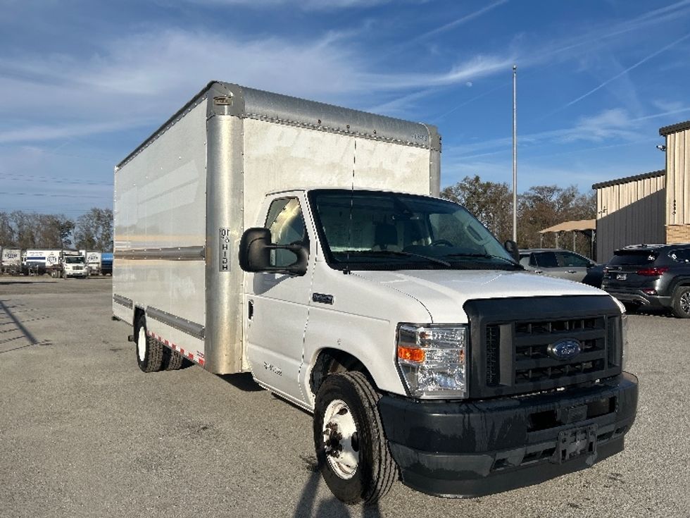Light Duty Box Truck-Light and Medium Duty Trucks-Ford-2022-E350-Garden City-GA-87,174\n\t\tmiles-$ 34,500 - Image 1