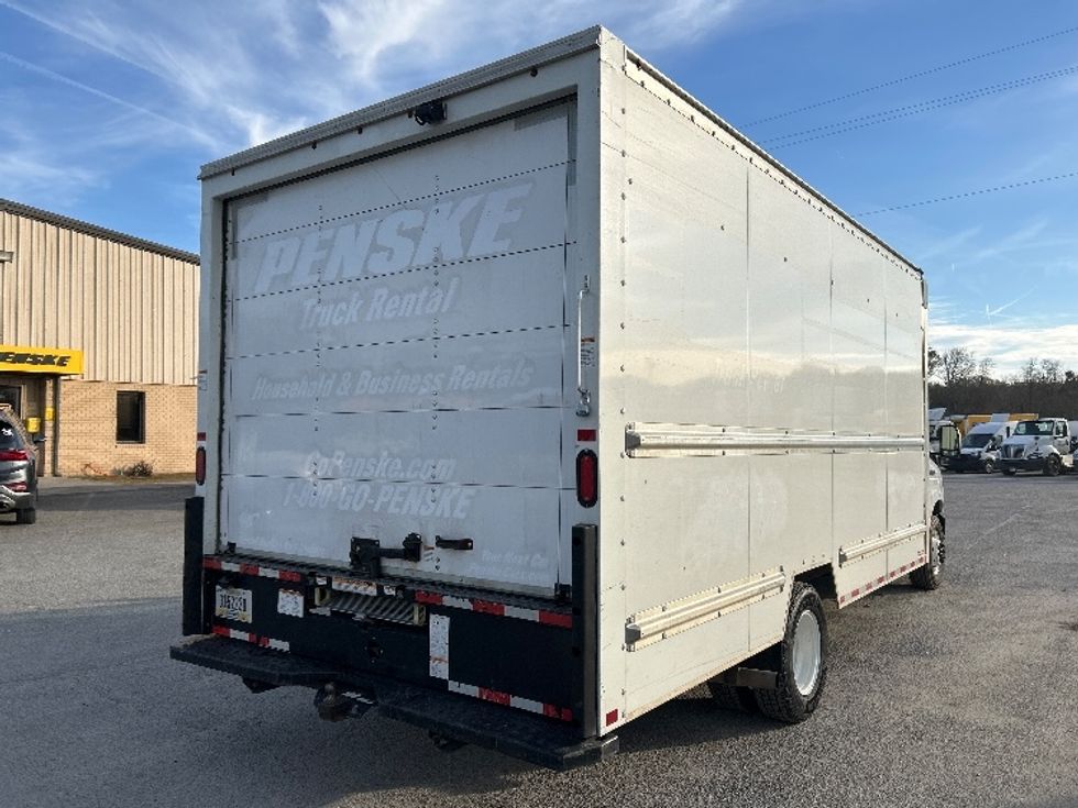 Light Duty Box Truck-Light and Medium Duty Trucks-Ford-2022-E350-Garden City-GA-87,174\n\t\tmiles-$ 34,500 - Image 13