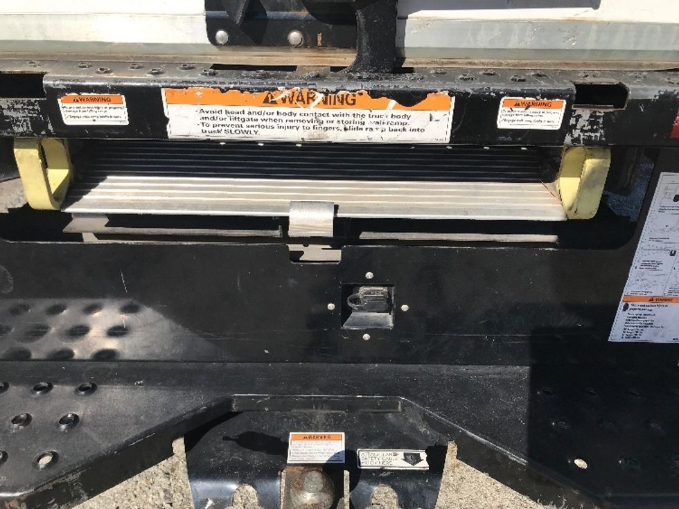 Light Duty Box Truck-Light and Medium Duty Trucks-Ford-2022-E350-Garden City-GA-87,174\n\t\tmiles-$ 34,500 - Image 25