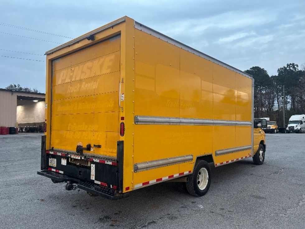 Light Duty Box Truck-Light and Medium Duty Trucks-Ford-2022-E350-Garden City-GA-89,952\n\t\tmiles-$ 31,000 - Image 12