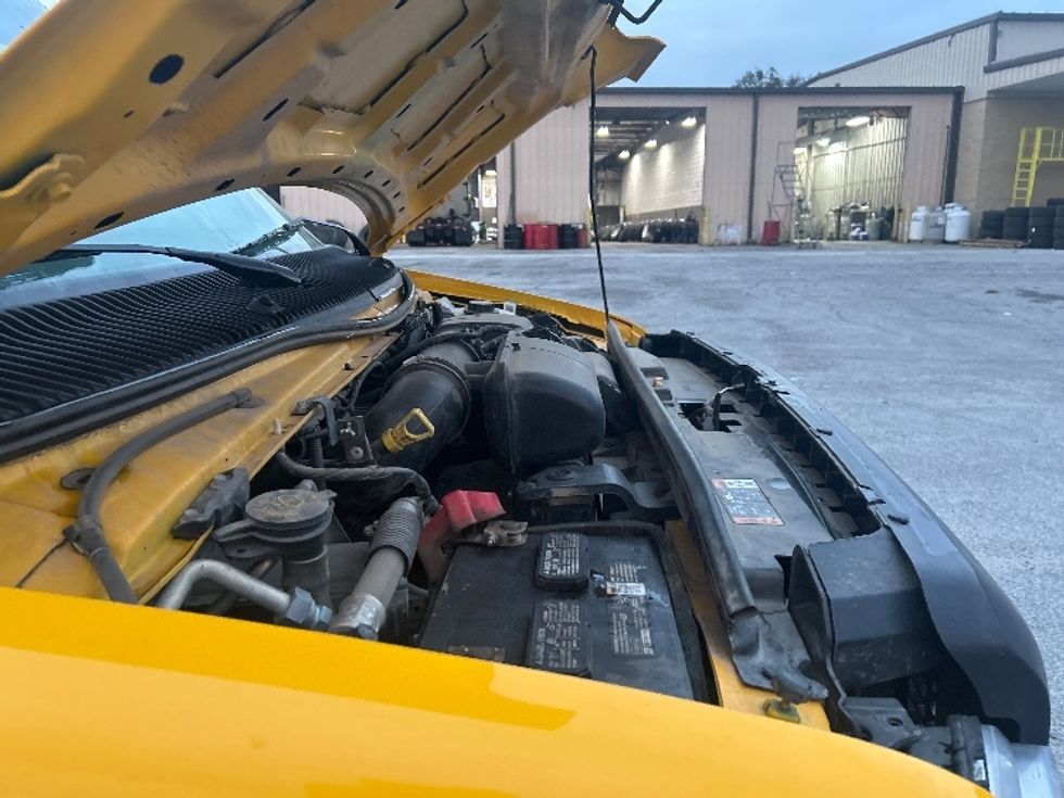 Light Duty Box Truck-Light and Medium Duty Trucks-Ford-2022-E350-Garden City-GA-89,952\n\t\tmiles-$ 31,000 - Image 21