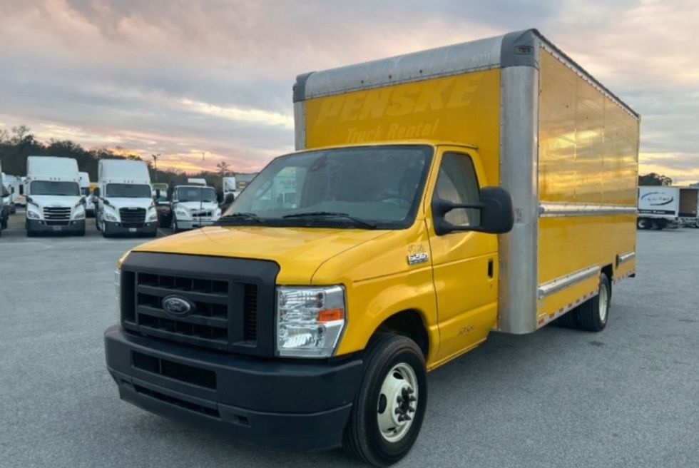 Light Duty Box Truck-Light and Medium Duty Trucks-Ford-2022-E350-Garden City-GA-89,952\n\t\tmiles-$ 31,000 - Image 3